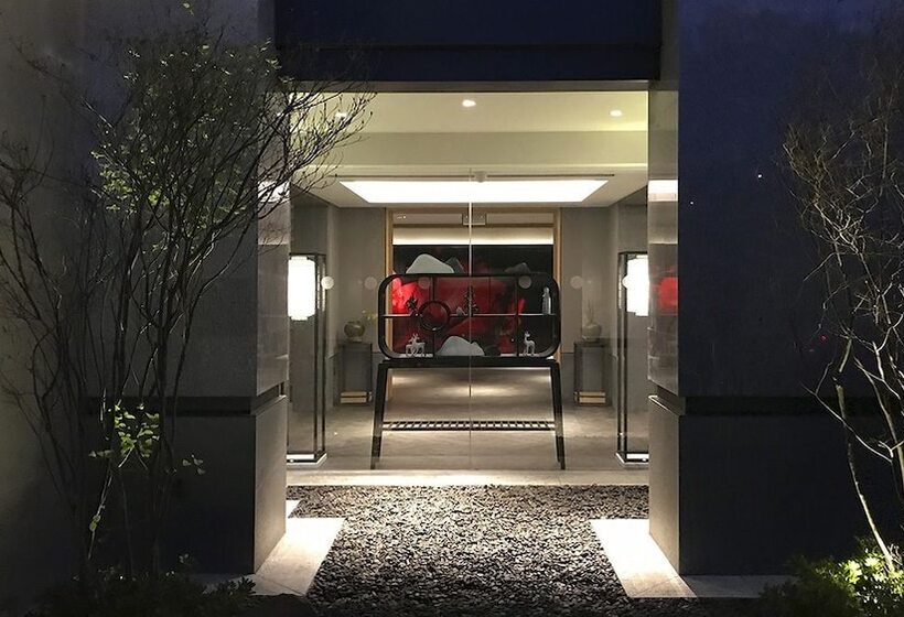 فندق The Lucid Resort