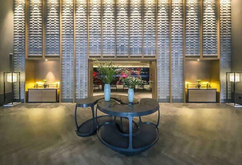 فندق The Lucid Resort