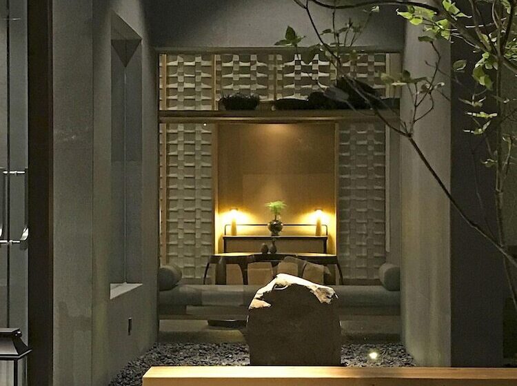בית מלון כפרי The Lucid Resort