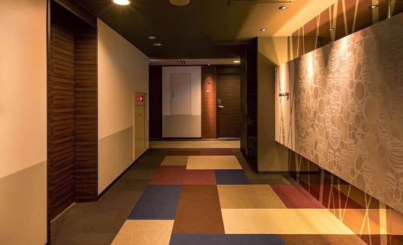 בית מלון כפרי Tokai City