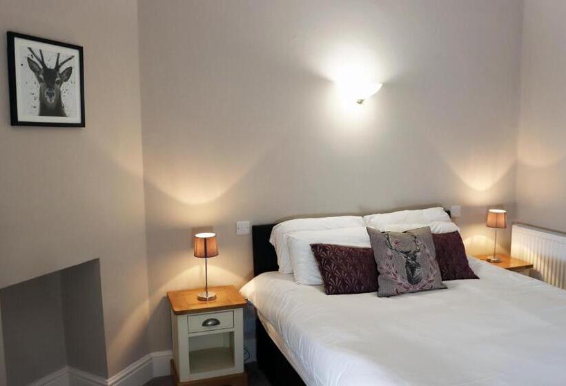 酒店 The Tollemache Arms