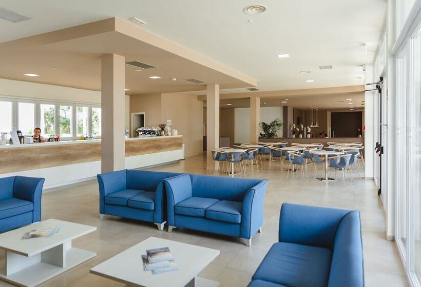 בית מלון כפרי Torre Cintola Greenblu Sea Emotions