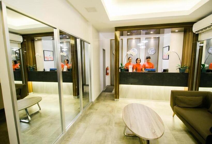 هتل Travelite Express