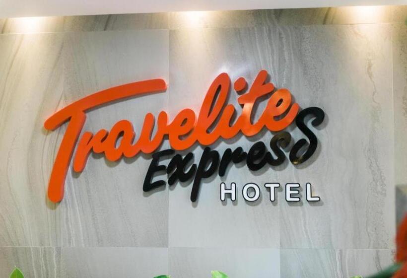 هتل Travelite Express