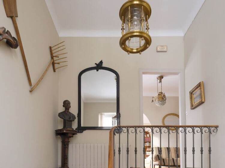 Отель Mas Sant Marc