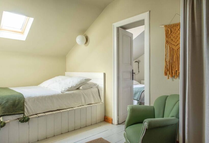 Отель Mas Sant Marc