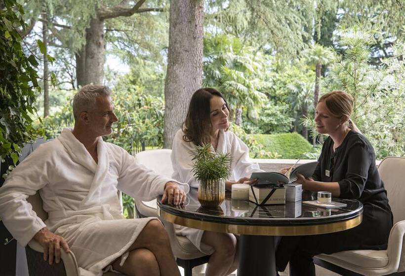 Отель Villa Eden The Private Retreat