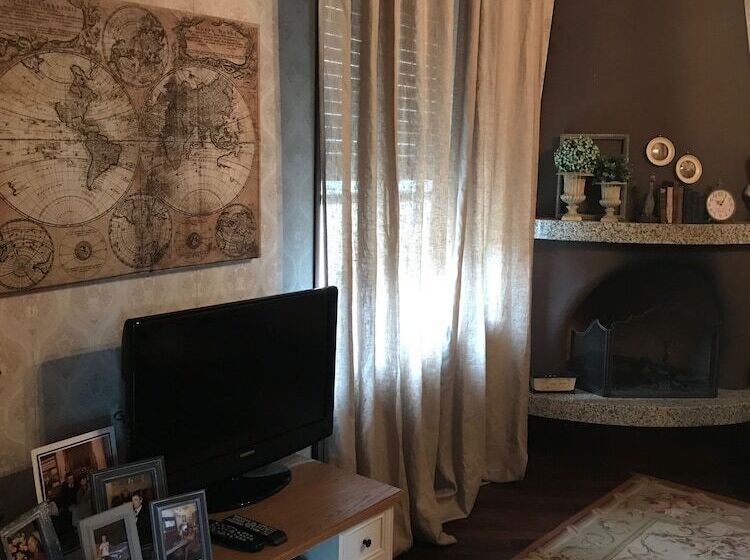 فندق Villa House And Garden B&b