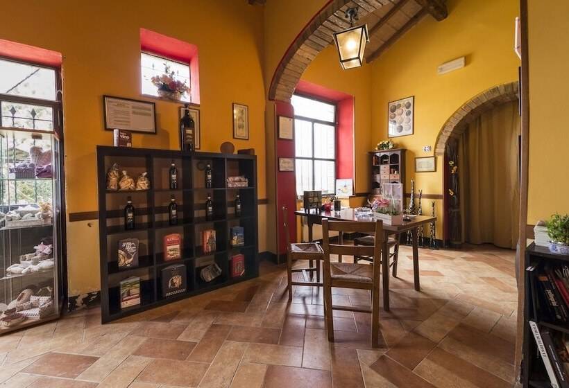 ホテル Wine Resort Colsereno