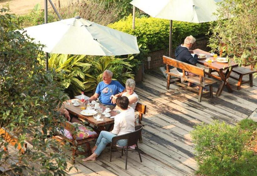 בית מלון כפרי Yangshuo Coco Garden