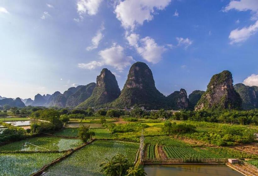 Отель Yangshuo Zen Garden Resort