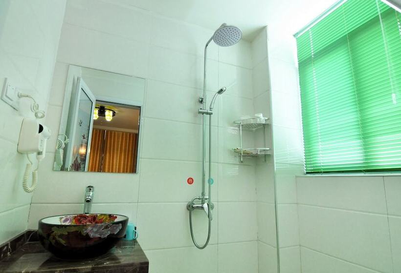 ホテル Zhanguajiajie Huluju Inn