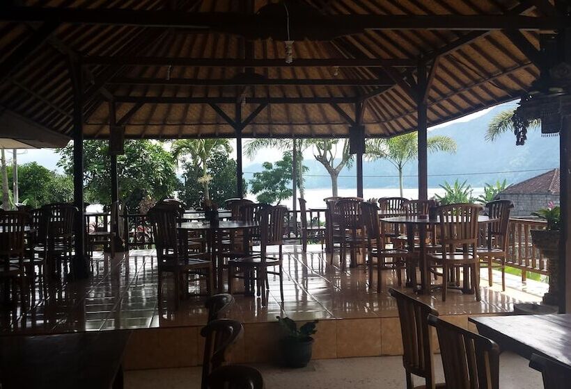 Segara Hotel And Restaurant