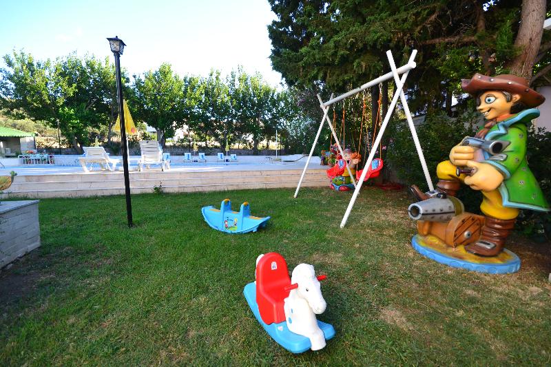 ホテル Cunda Basel