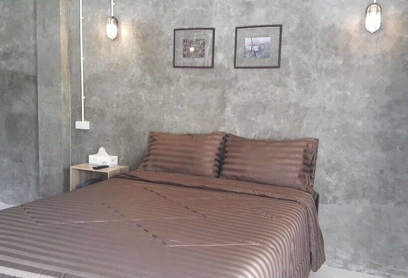 酒店 4hearts Loft House