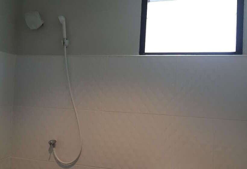 酒店 4hearts Loft House