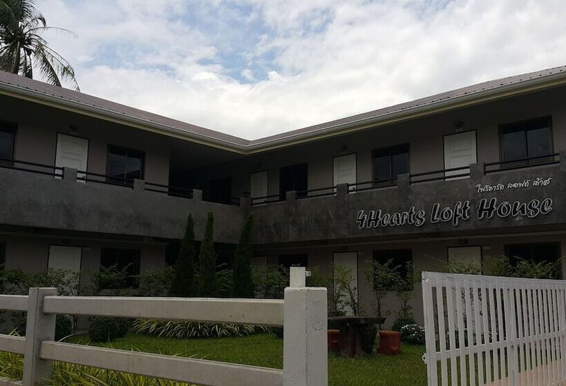 酒店 4hearts Loft House