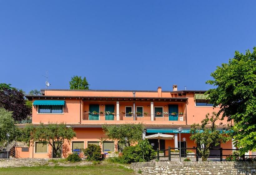 בית מלון כפרי Al Colle