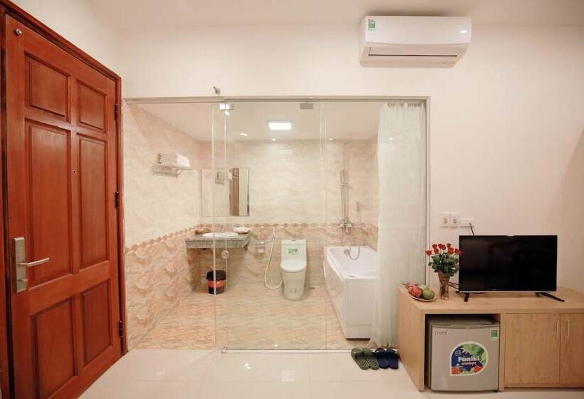 Anova Airport Hotel   Convenient & Friendly