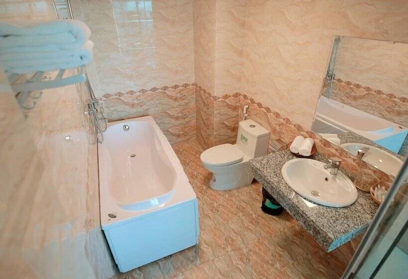 Anova Airport Hotel   Convenient & Friendly