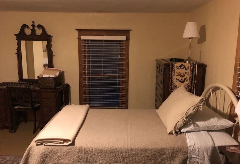 فندق Artha Bed And Breakfast