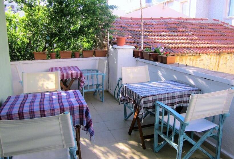 ホテル Ayvalık 1881 Pansiyon