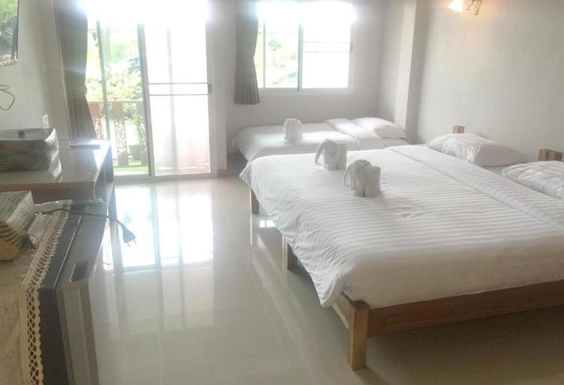 בית מלון כפרי Baan Bangrak Residence