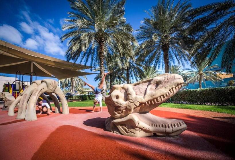 Отель Beach Rotana – All Suites