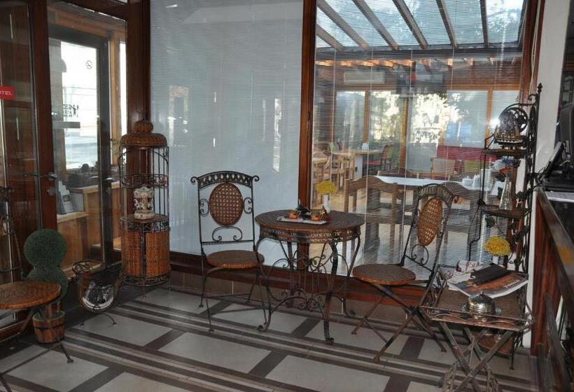 ホテル Butik Pendik