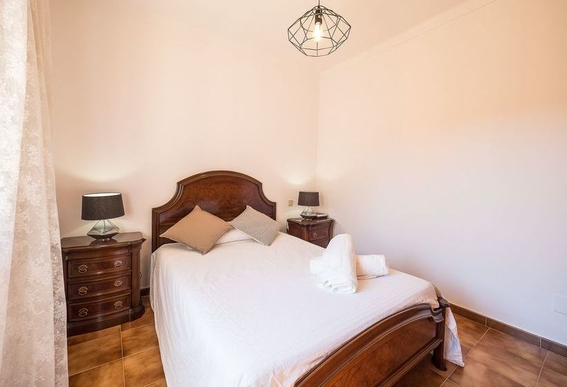 Отель Casa de Piedra en Bunyola