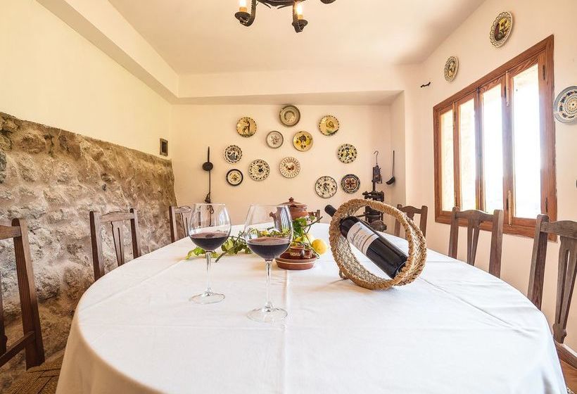 Отель Casa de Piedra en Bunyola