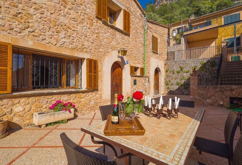 Отель Casa de Piedra en Bunyola