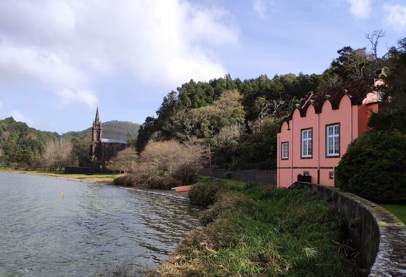 فندق Casa Dos Barcos Furnas