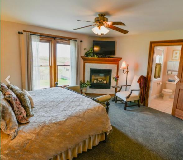 Отель Country Hermitage Bed & Breakfast