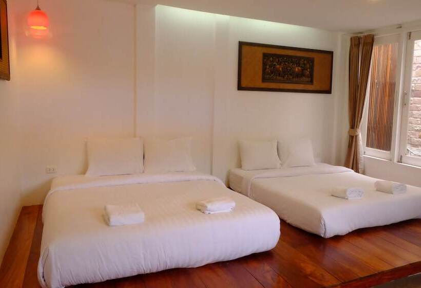 호텔 Fah Talay Resort