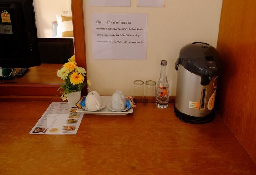 호텔 Fah Talay Resort