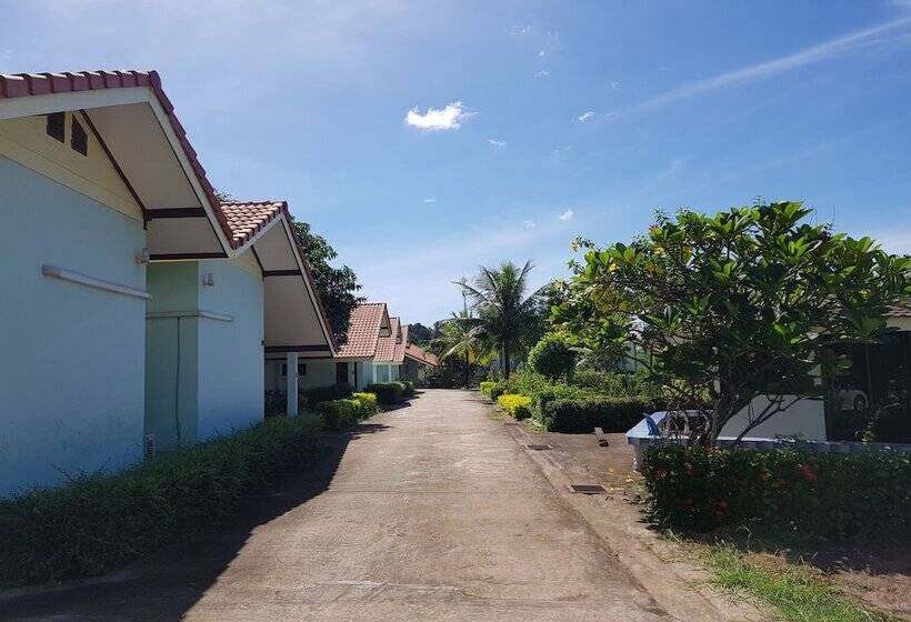 فندق Filmthong Resort