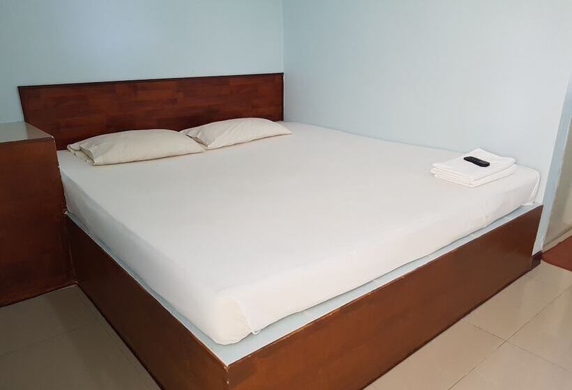 فندق Filmthong Resort