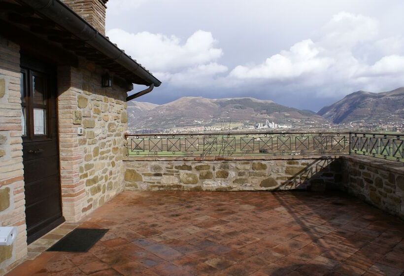 בית מלון כפרי Fonte Chiara