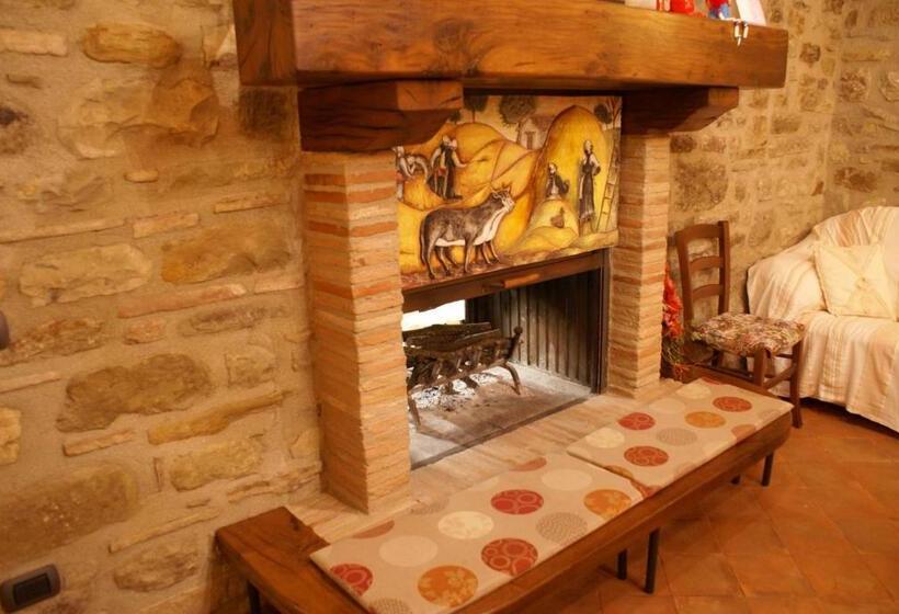 בית מלון כפרי Fonte Chiara