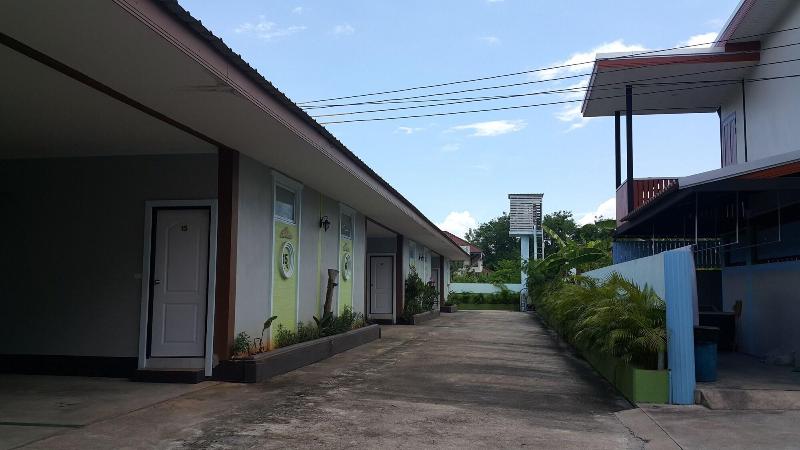 호텔 Garden House Resort