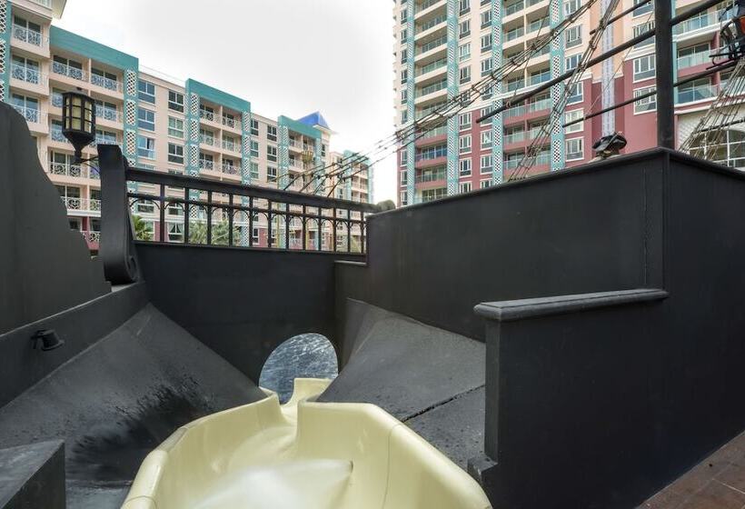 هتل Grande Caribbean Condo