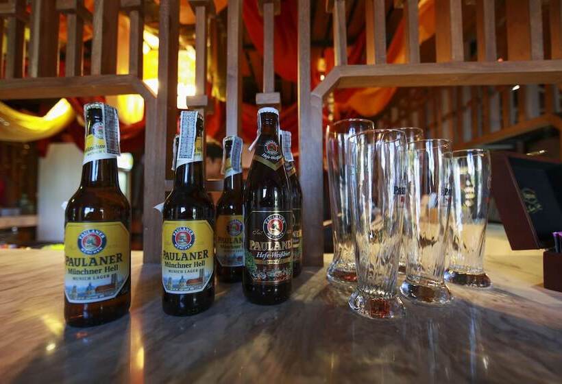 هتل Grande Caribbean Condo