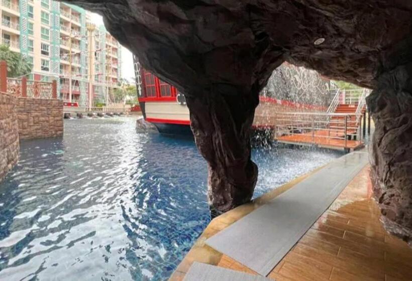 هتل Grande Caribbean Condo