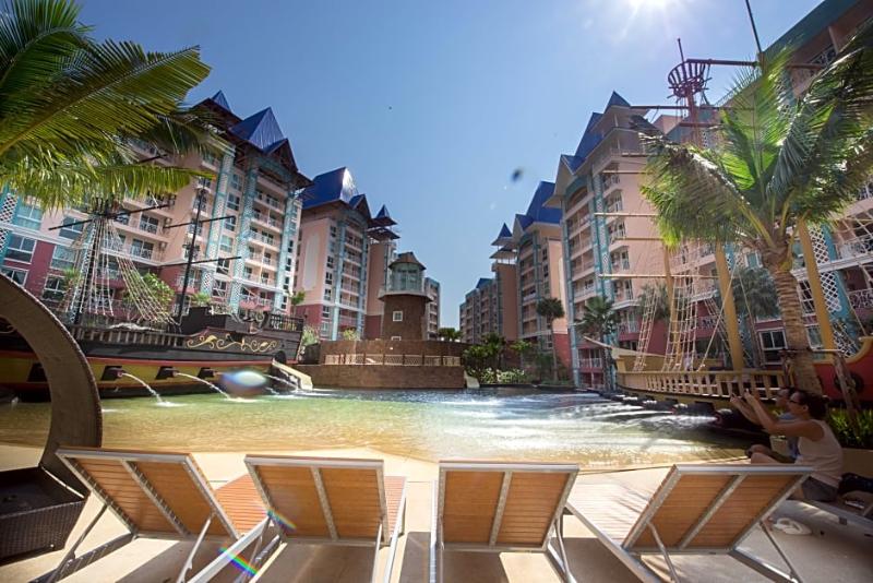 هتل Grande Caribbean Condo