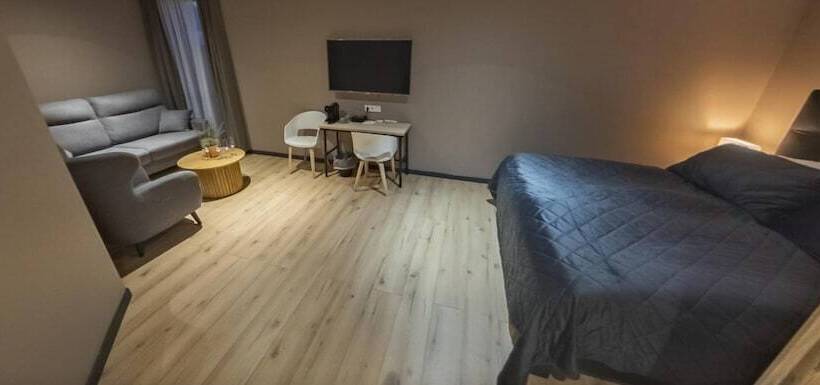 هتل Hótel Varmaland