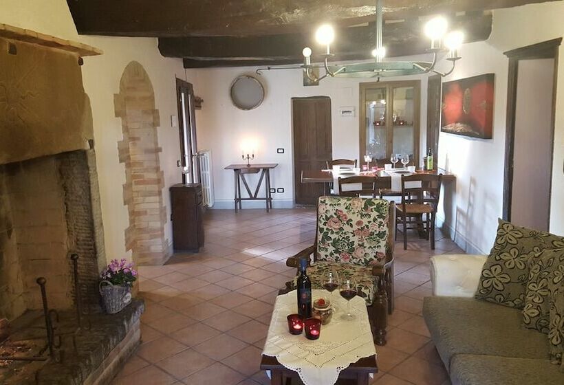 호텔 Il Borghetto Di Pedana