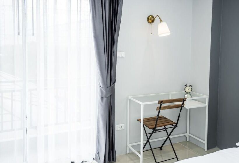 فندق Twentynine Kv Apartel