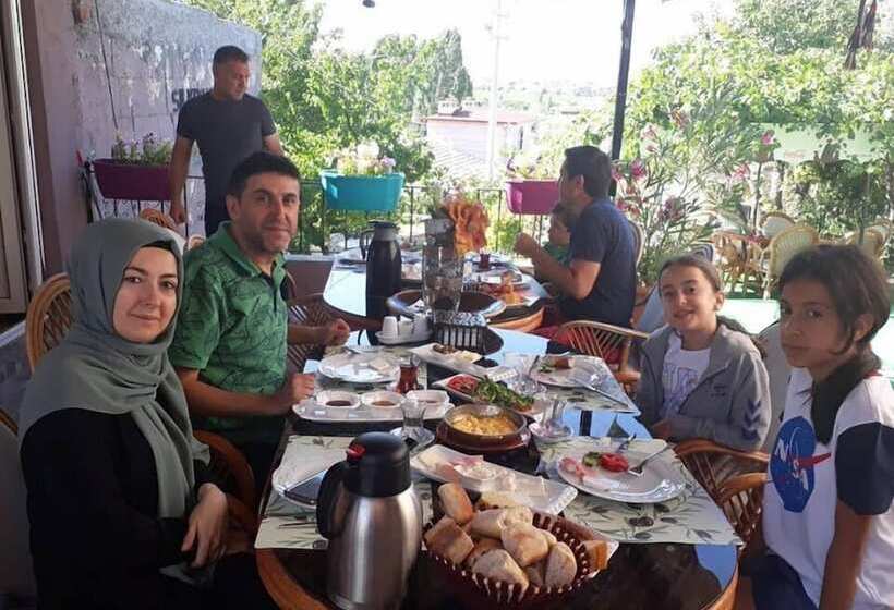 בית מלון כפרי Ipekyolu Garden