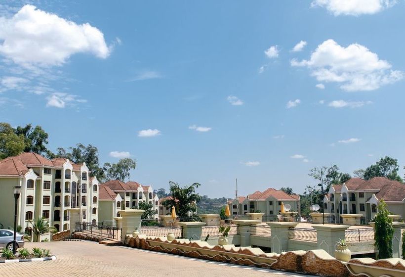 هتل Laburnam Courts Four Bedroom Apartments